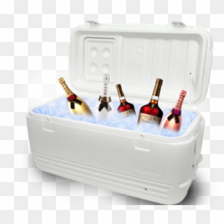 Cooler With Drinks - Dinghy Clipart