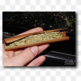 Marijuana In Blunt - Baguette Clipart