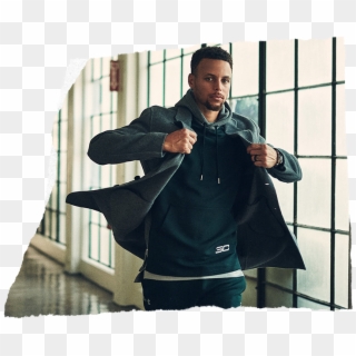 Stephen Curry Walking & Putting On A Jacket Over His - Putting Jacket While Walking Clipart