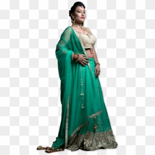 Wedding Avenue Offers Latest Beautiful Designer Wear - Sari Clipart