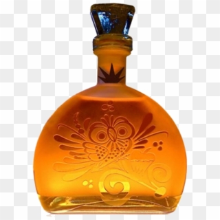 Tequila Extra Añejo - Glass Bottle Clipart