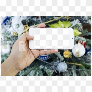 Hand Holding An Iphone, With A Christmas Tree As The - Smartphone Clipart