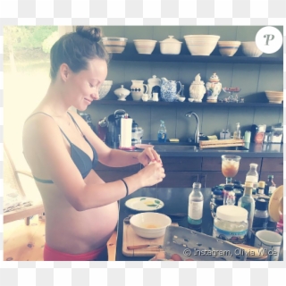 Olivia Wilde, En Bikini Et Au Naturel, Cuisine Des - Olivia Wilde Baby Bump Clipart