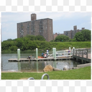 Boat Dock On Bronx River - Tower Block Clipart