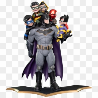 Family Q-master 15” Diorama Statue - Batman Family Q Master Clipart