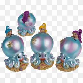 Figurine Clipart
