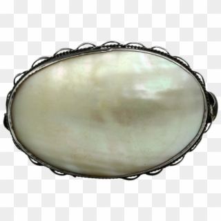 A Mother Of Pearl Brooch, In A Silver Frame - Circle Clipart
