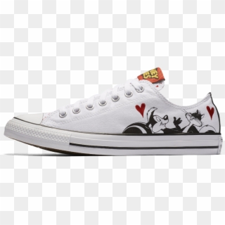 Converse Chuck Taylor All Star Looney Tunes Pepe Le - Looney Tunes Converse Canada Clipart