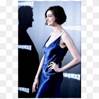 Anne Hathaway Navy V Neck And V Back Evening Dress - Anne Hathaway Neck Clipart