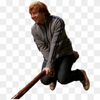Transparent Ron Weasley Riding A Broomstick - Ron Weasley On A Broom Clipart