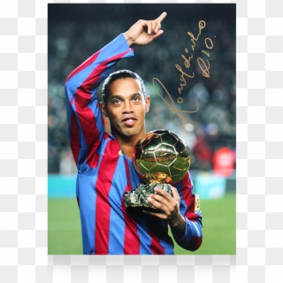 Ronaldinho Drawing Footballer - Ronaldinho With Ballon Dor Clipart